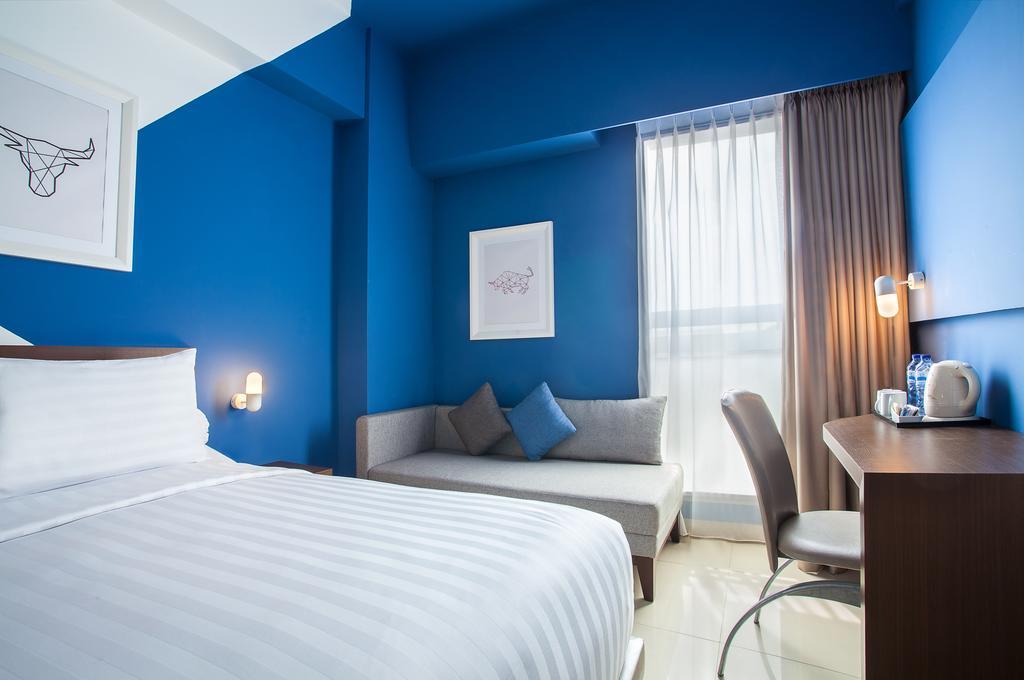 Ibis Budget Cikarang Festival Bekasi Luaran gambar