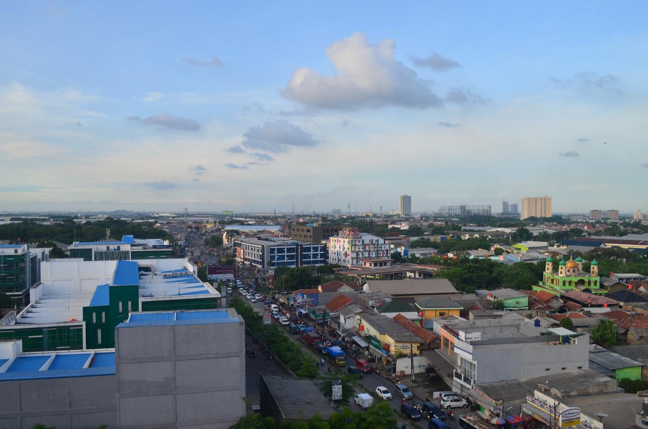 Ibis Budget Cikarang Festival Bekasi Luaran gambar