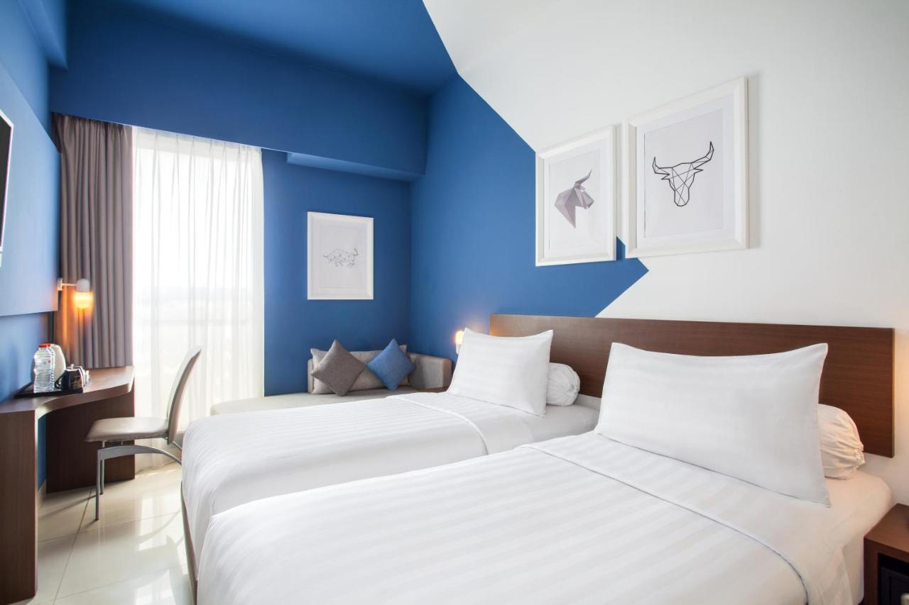 Ibis Budget Cikarang Festival Bekasi Luaran gambar